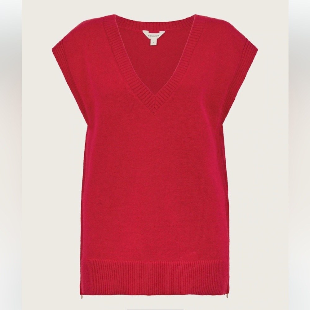 NWOT Monsoon Zuri Zip Red Detail Knit Vest-COOL red.